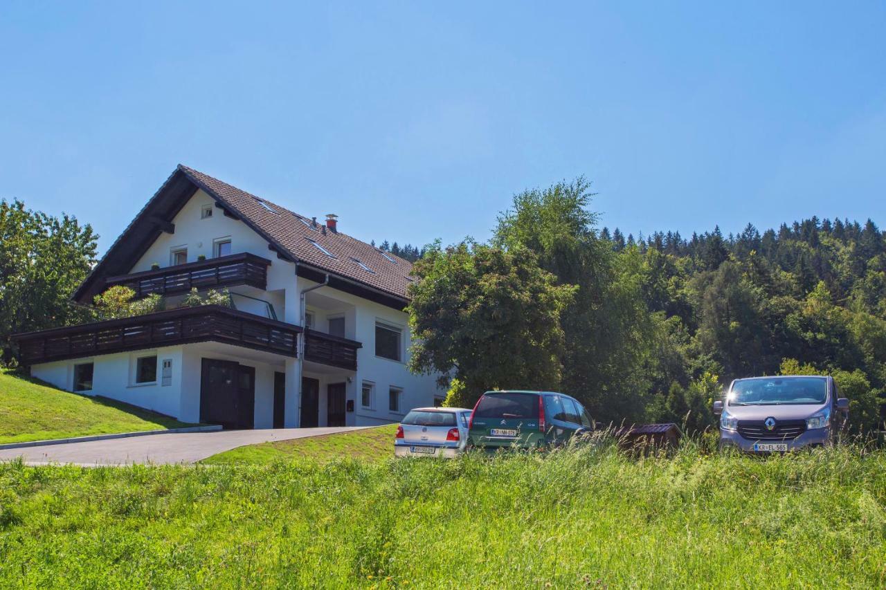 Apartments Perla Zgornje Gorje Buitenkant foto